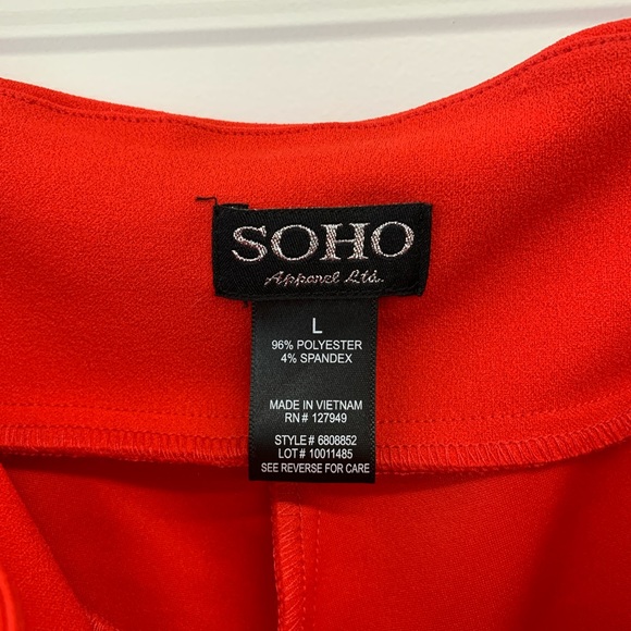 Soho Apparel Ltd. red large pants with pockets - Picture 4 of 4